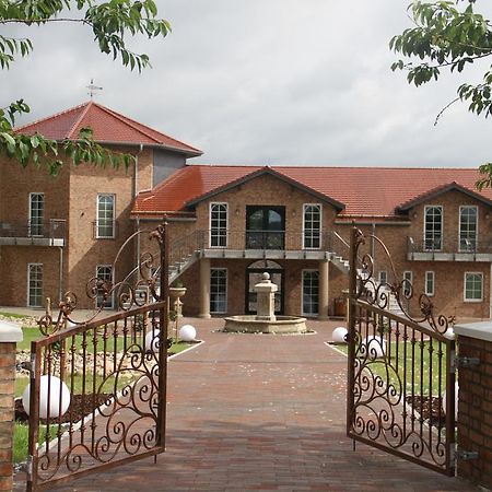 Kur-& Landhotel Borstel - Treff Dabel Εξωτερικό φωτογραφία
